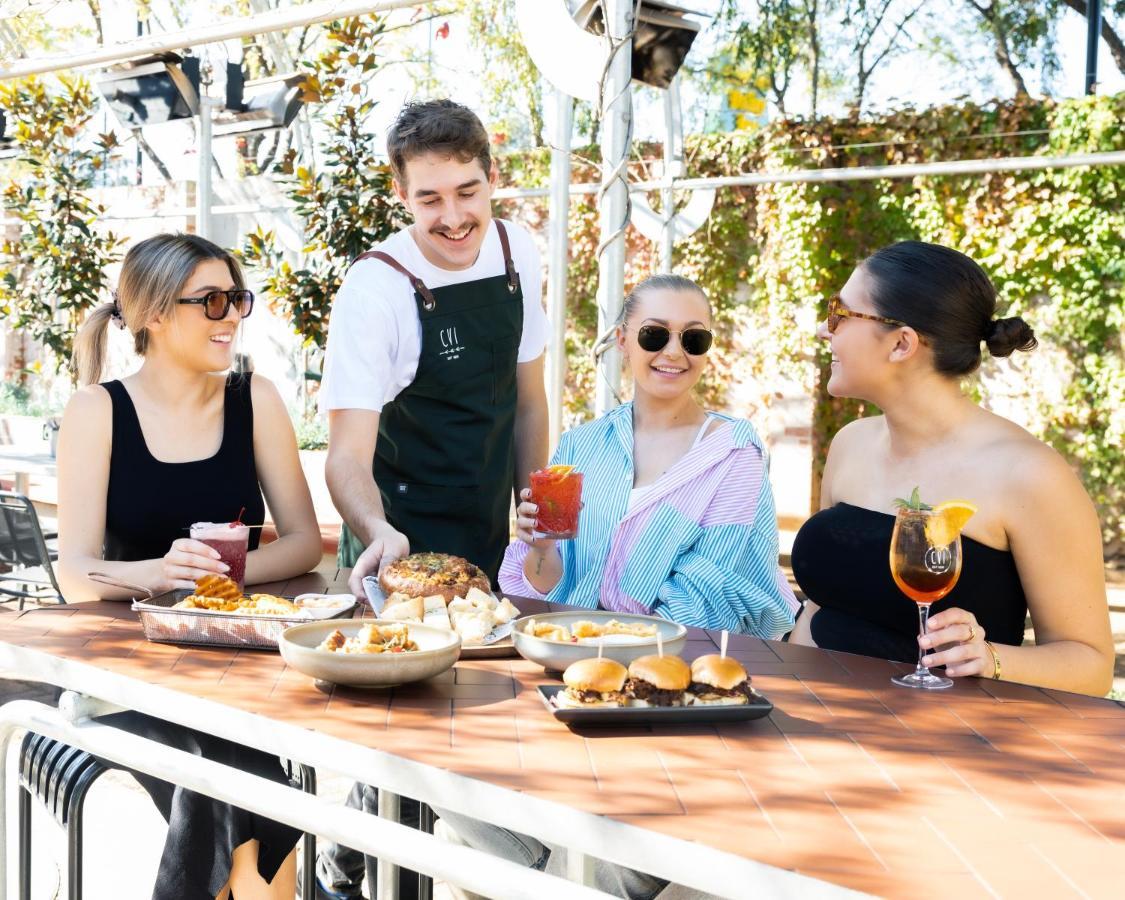 Camden Valley Inn Ngoại thất bức ảnh