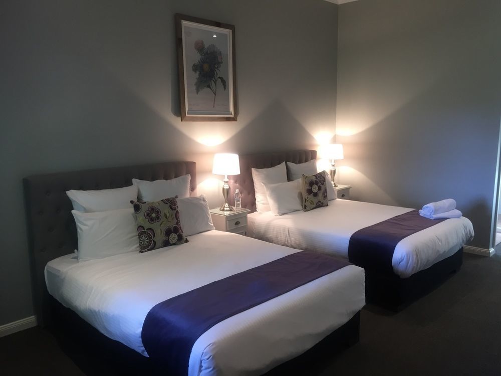 Camden Valley Inn Ngoại thất bức ảnh